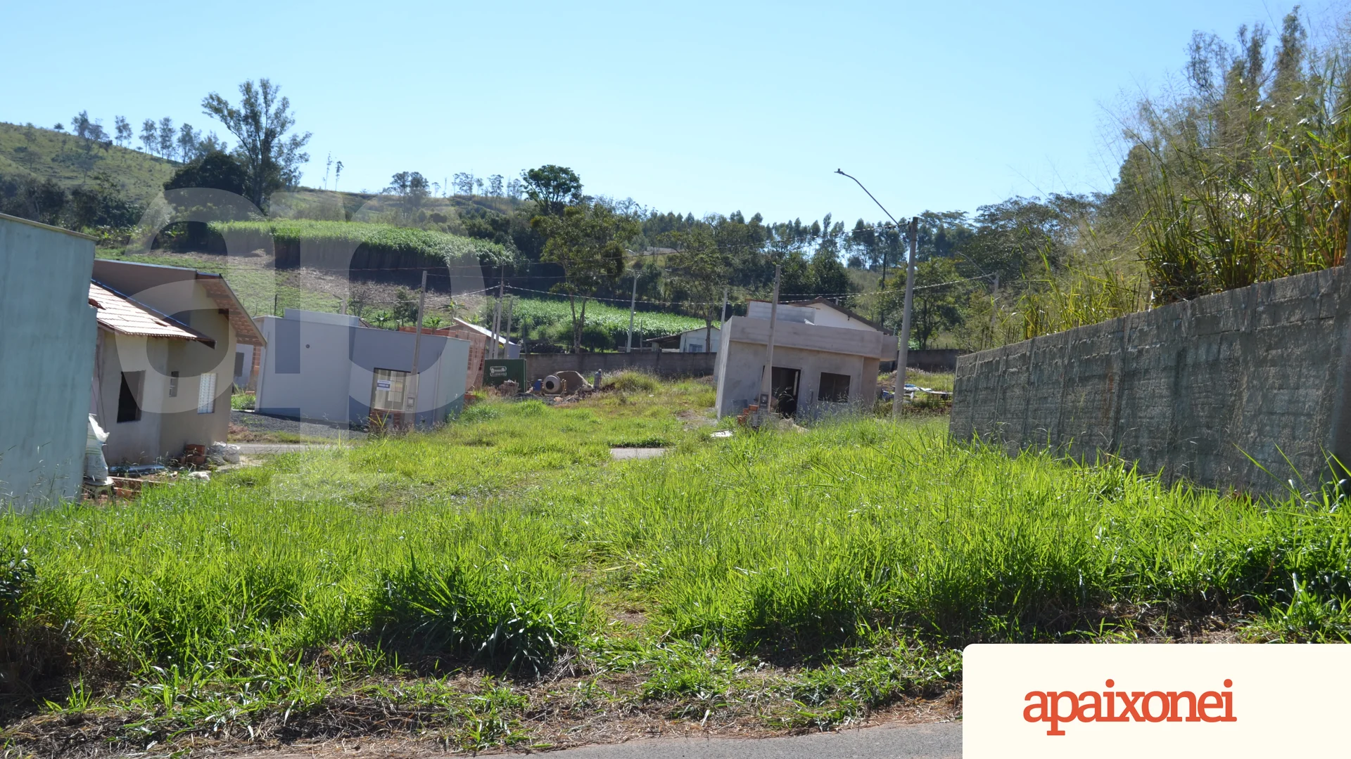 Terreno à venda